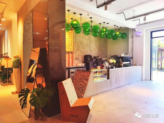 实体店男装文案朋友圈怎么写好看，实体店男装文案朋友圈怎么写啊？