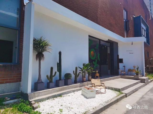 实体店男装文案朋友圈怎么写好看，实体店男装文案朋友圈怎么写啊？